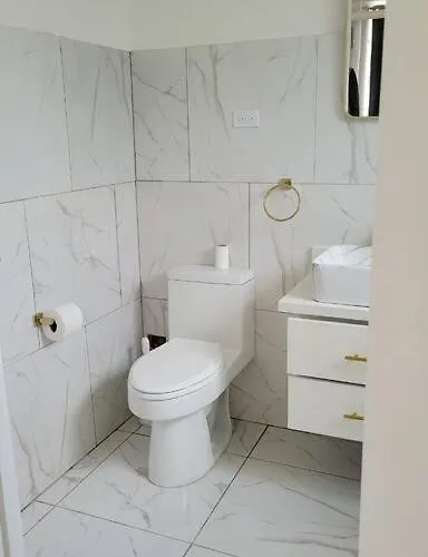 Apartment Jamrock Place