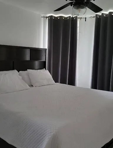 Apartment Jamrock Place *